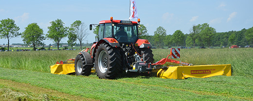 Front mower SC-301 and side mower SD-300, both without a conditioner